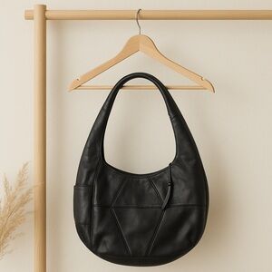 Vintage Leather Hobo Bag in Navy Blue